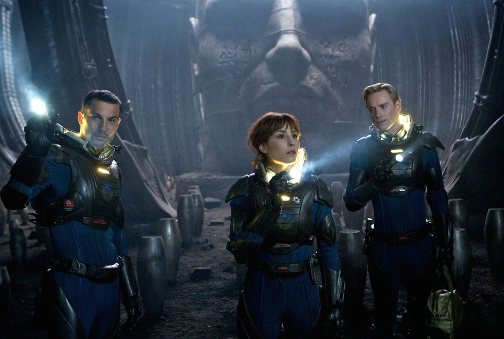 Logan Marshall-Green, Noomi Rapace och Michael Fassbender i "Prometheus".