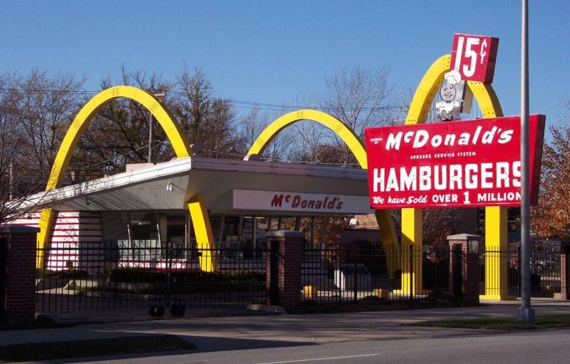 Här låg världens första McDonalds, numera är det ett museum. Foto: Bruce Marlin